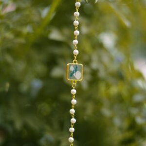 Real Flower Resin Bracelet with Pearl Chain – Handmade Nature Jewelry